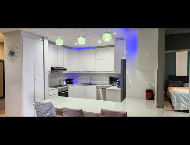 3 BEDROOM APARTMENT FOR SALE IN MORNINGSIDE